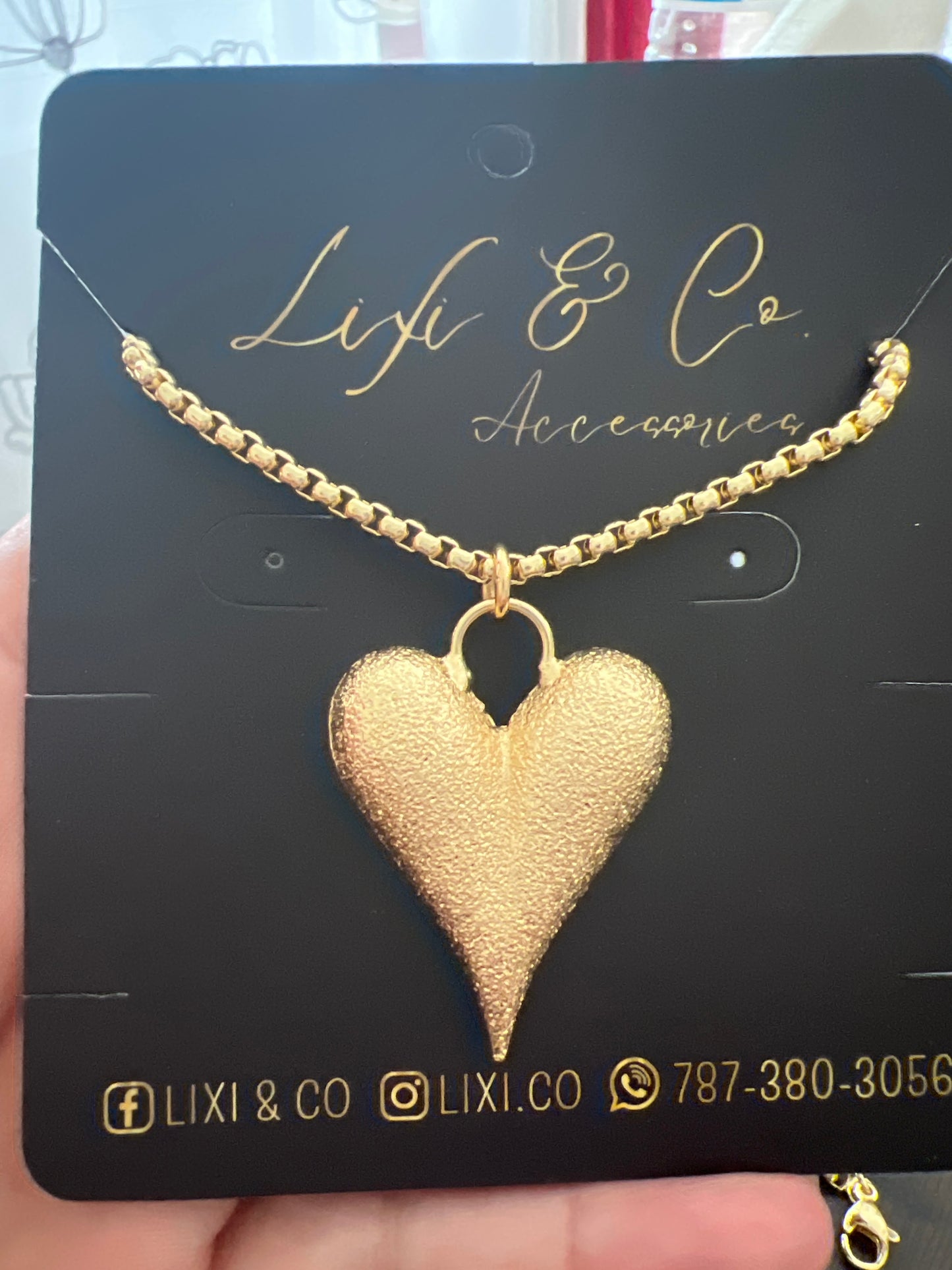 Love collar oro
