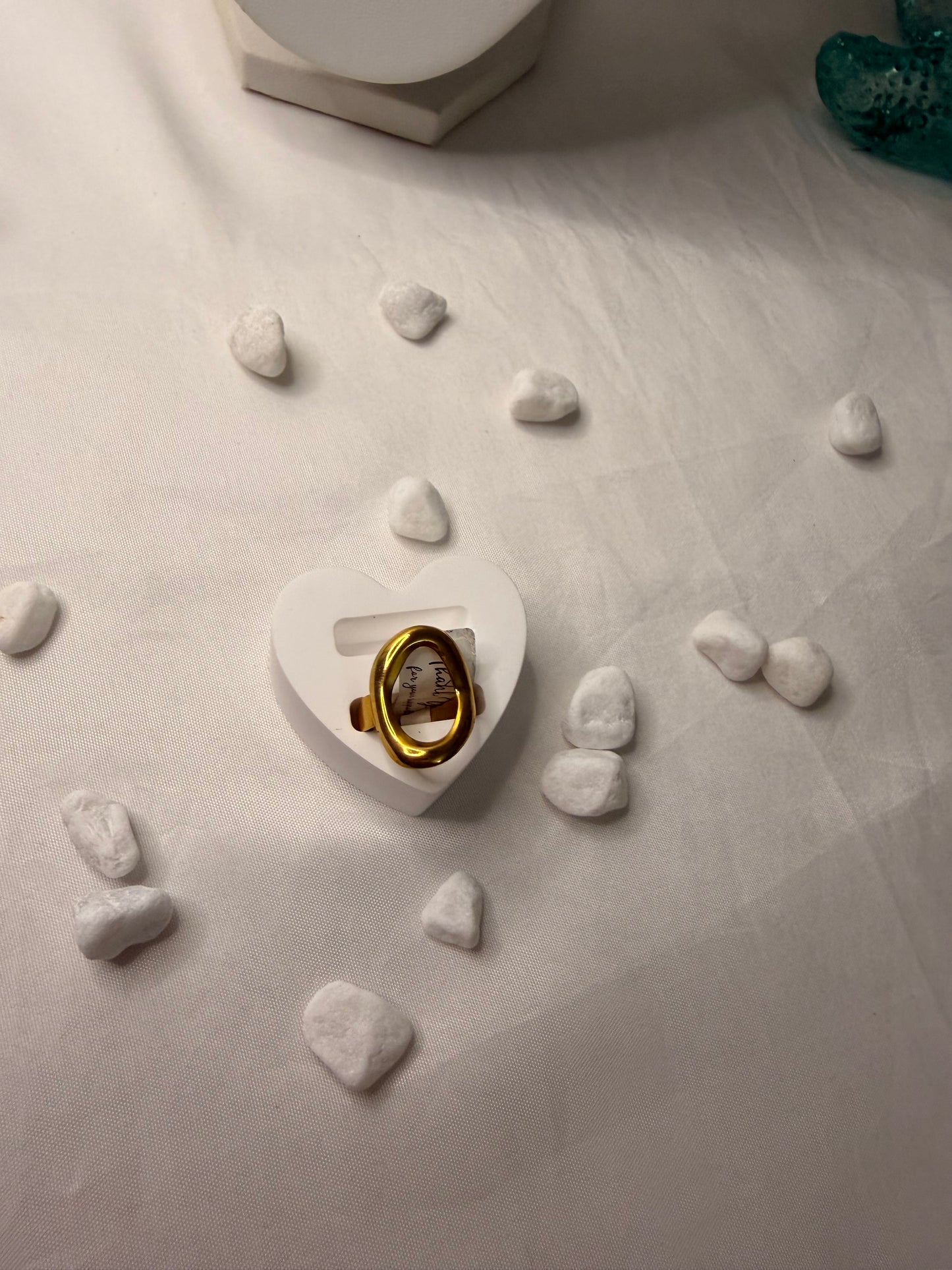 Ring golden