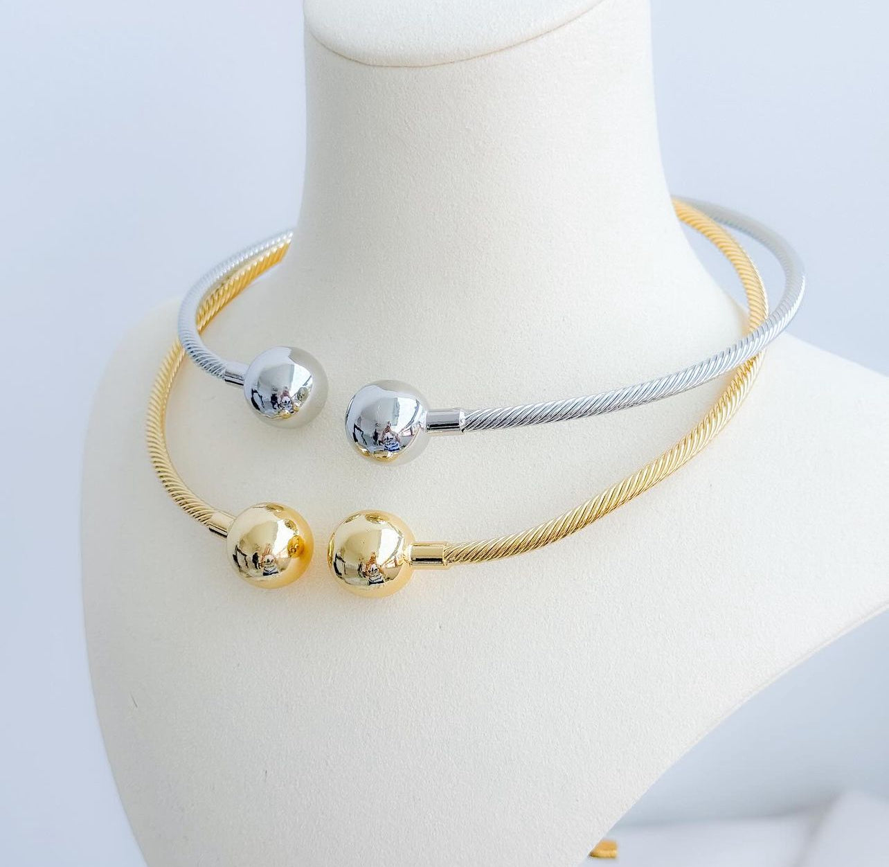 Choker 091124BZ
