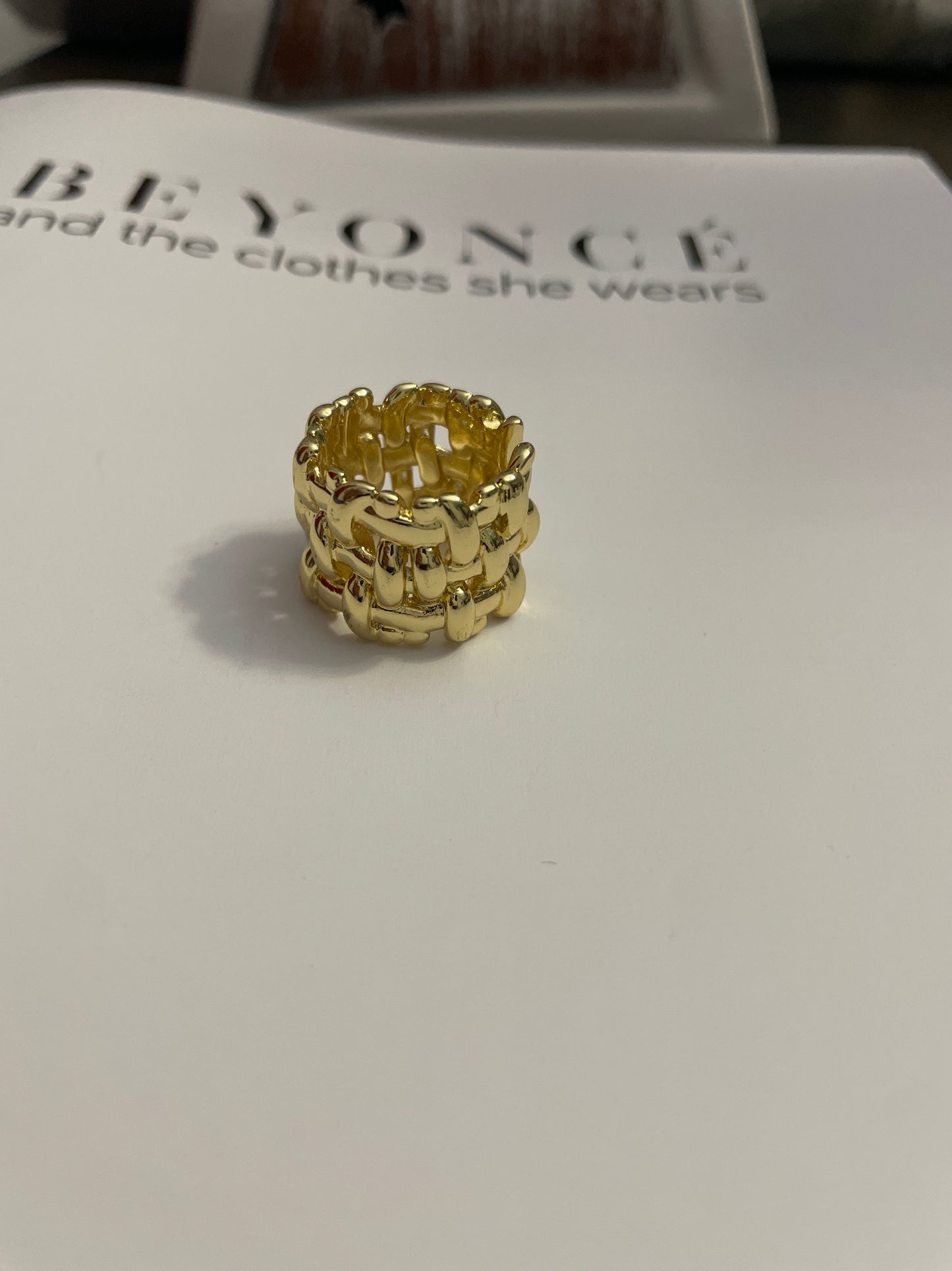 Anillo grande