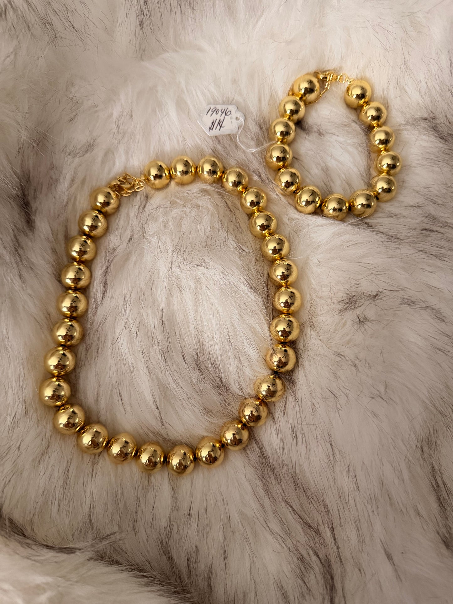 Ball Necklace & bracelet