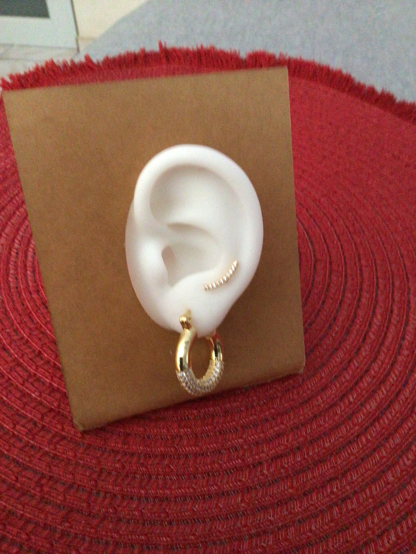 Pantalla pequeña de Zirconia