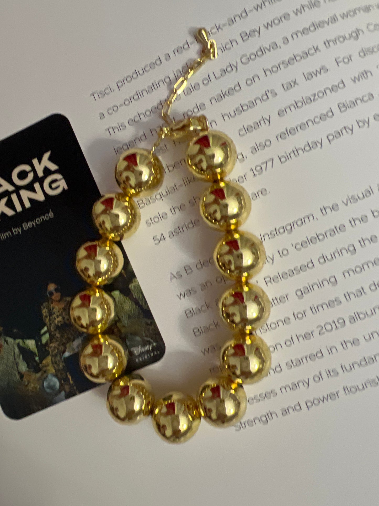 Sphere bracelet