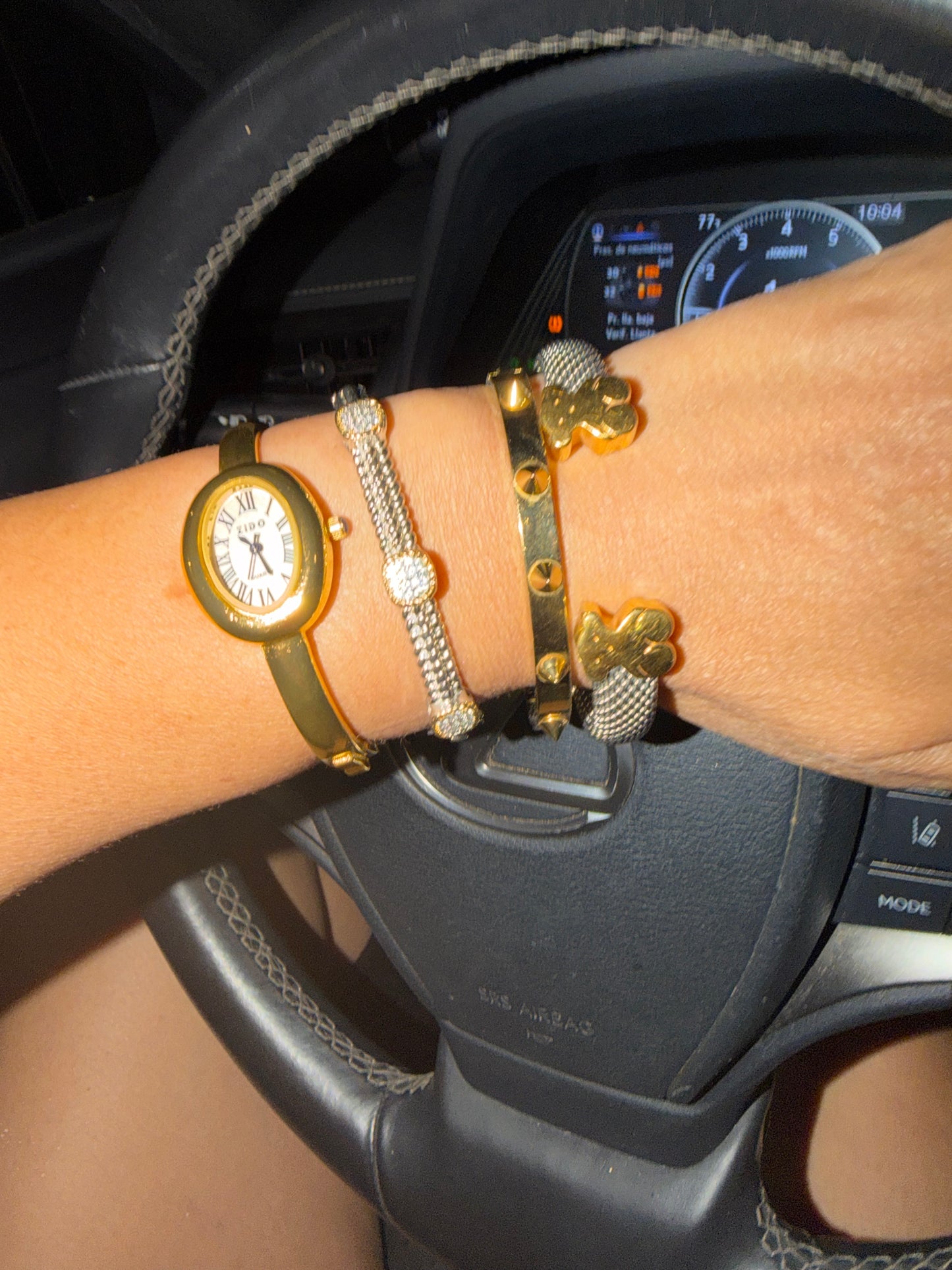 Reloj Aurem Dorado