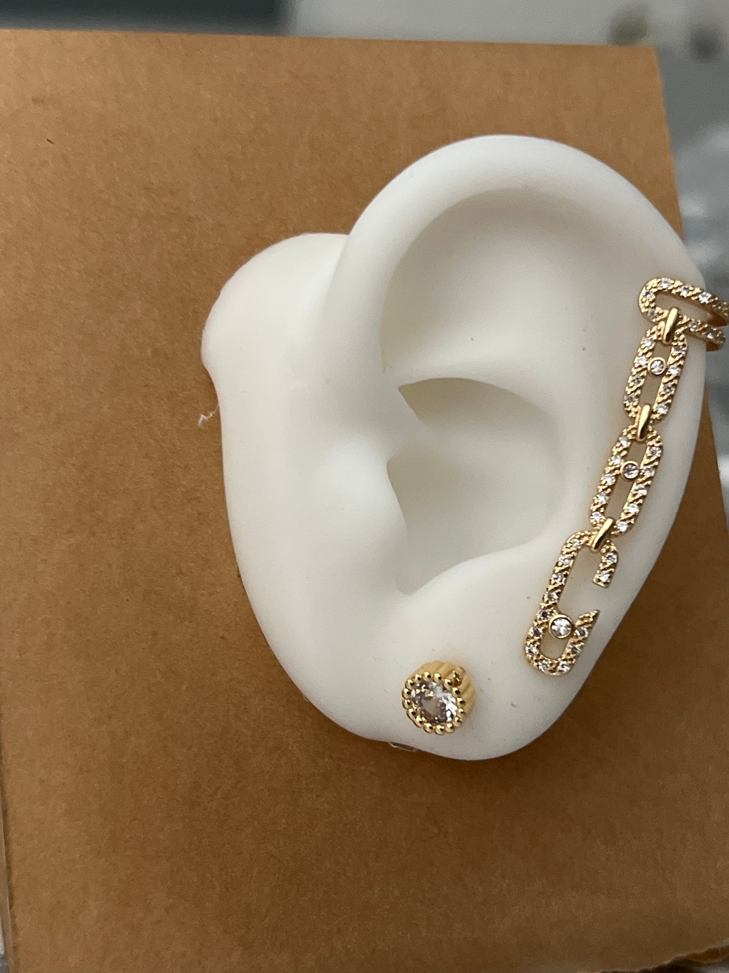 Ear cuff and screen set 2101BZ