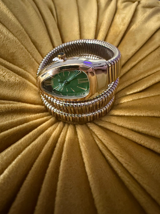 Reloj Serpiente Aura Dorada de Doble Vuelta.