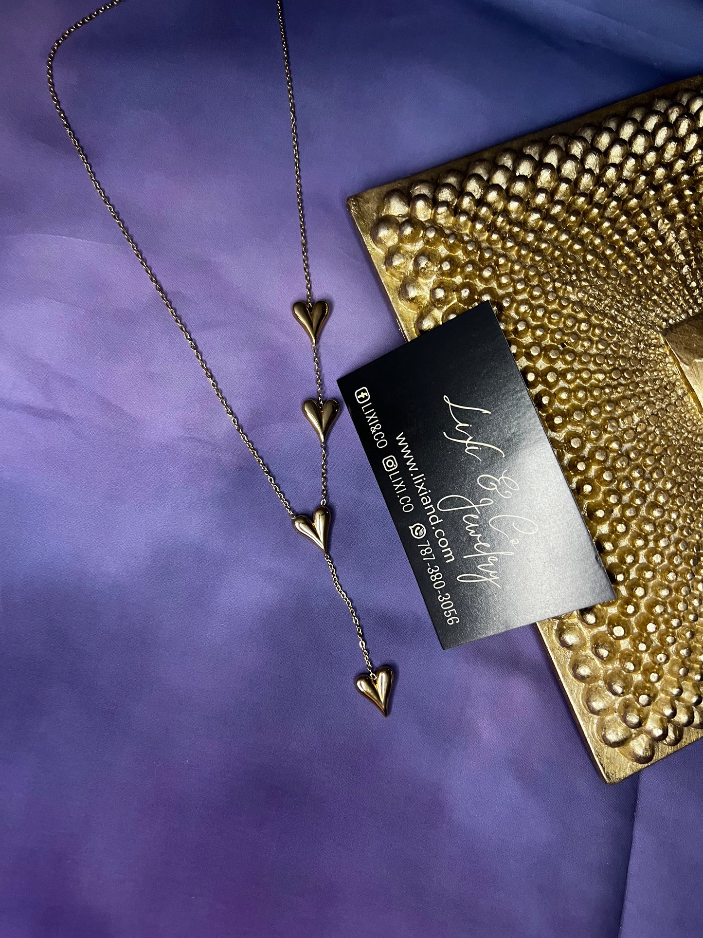 Collar in IXX Love