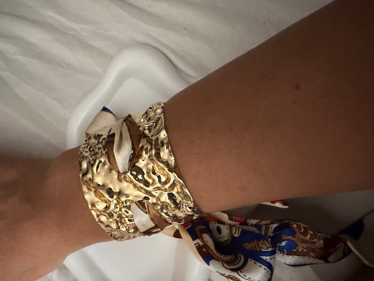 Bangle de pañuelo